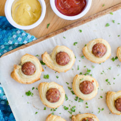 Bite-Sized Puff Pastry Pigs in a Blanket