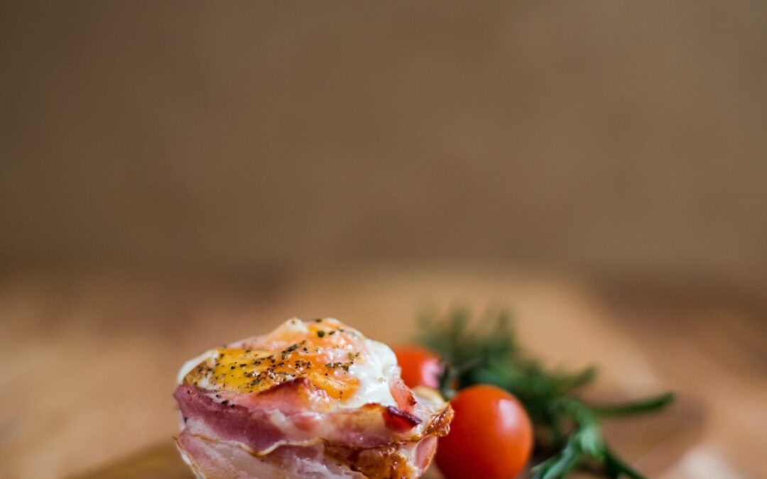 Bacon egg cups