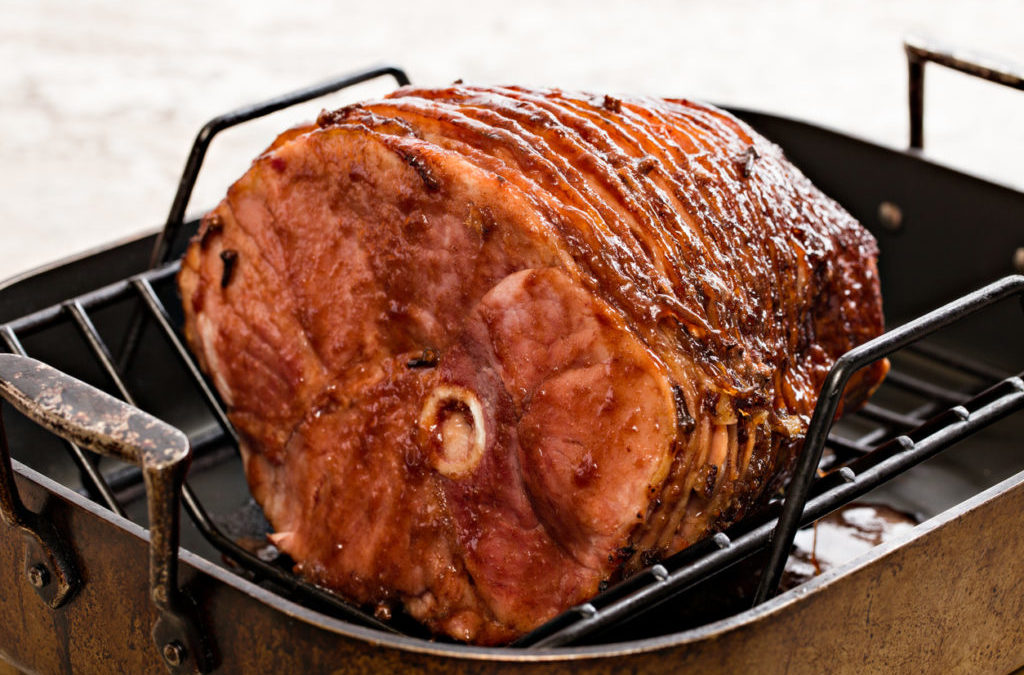 How to Carve a Ham – Boneless, Bone-in, and Spiral Sliced